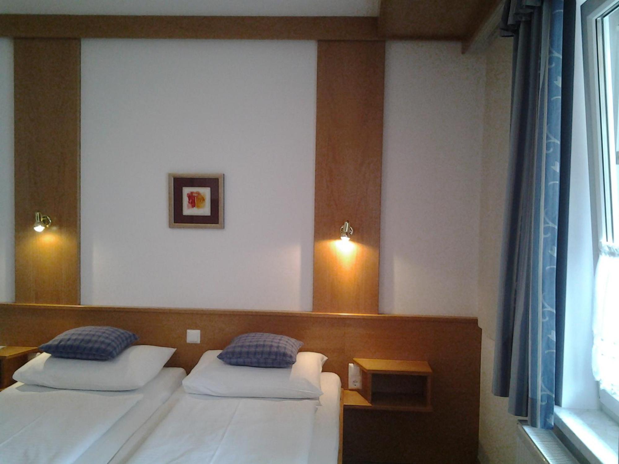 Gartenpension Fischl Mörbisch am See Екстериор снимка